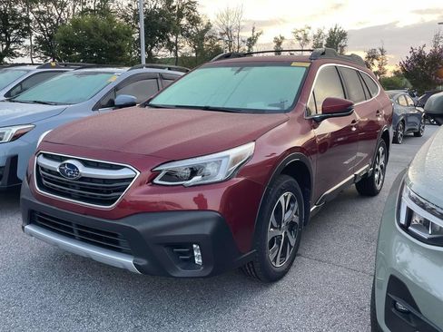 Used 2022 Subaru Outback Limited AWD/4WD image 2