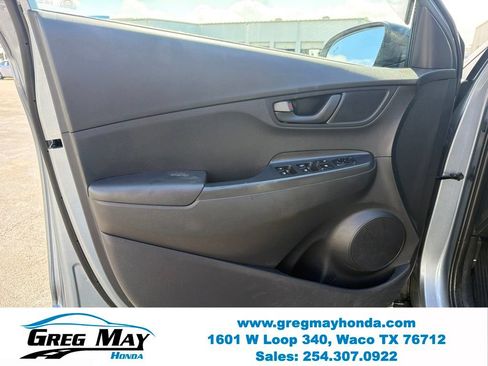 Used 2018 Hyundai Kona SEL AWD/4WD image 7