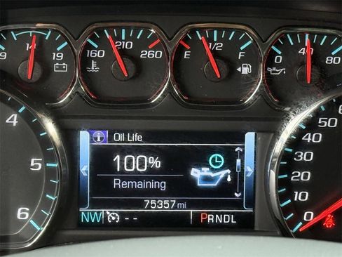 Used 2017 Chevrolet Silverado 1500 High Country image 15