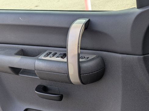 Used 2009 Chevrolet Silverado 1500 LS image 10