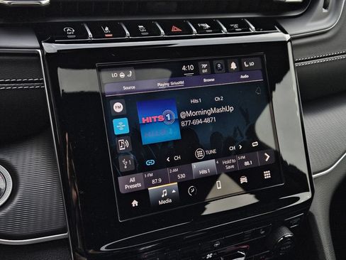 New 2026 Jeep Grand Cherokee L 4WD image 19