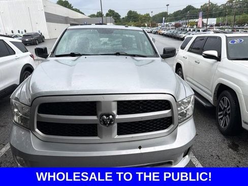 Used 2017 RAM 1500 Express RWD image 6