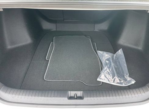 Used 2025 Honda Accord SE image 32