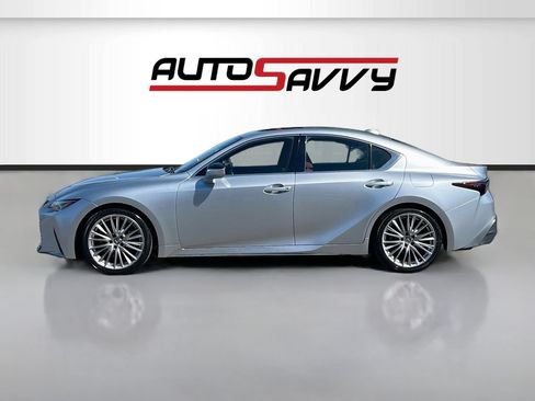 Used 2023 Lexus IS 300 w/ Premium Package RWD image 4