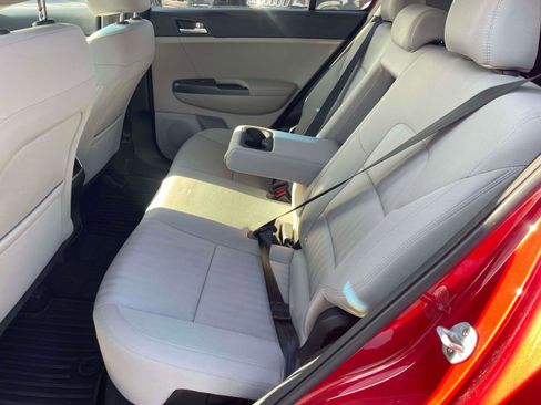 Used 2020 Kia Sportage LX image 6
