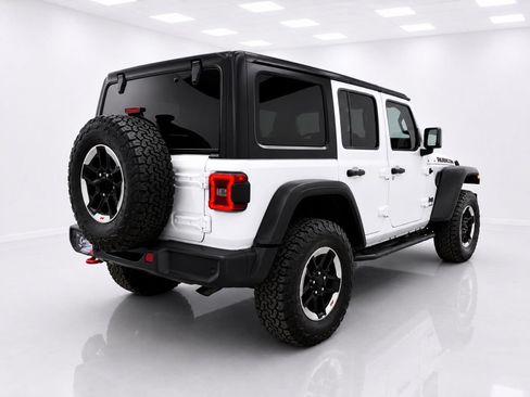 Used 2018 Jeep Wrangler Unlimited Rubicon w/ Safety Group AWD/4WD image 8