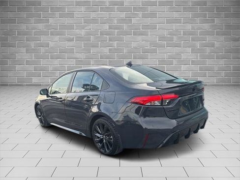 Used 2023 Toyota Corolla XSE image 5