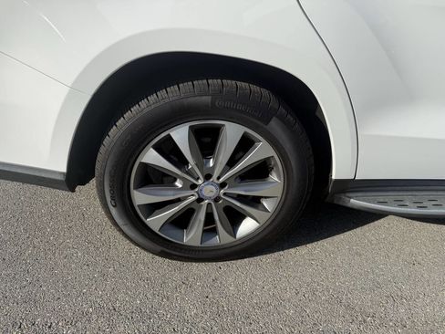 Used 2015 Mercedes-Benz GL 450 4MATIC image 19