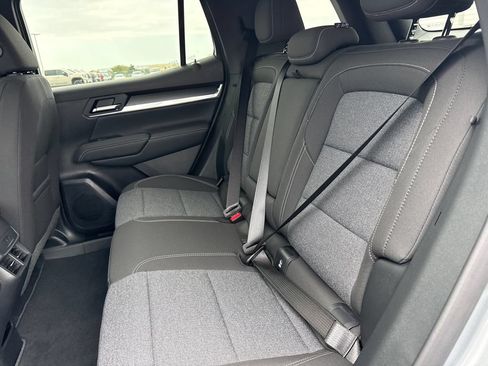New 2027 GMC Terrain Elevation w/ Technology Package II AWD/4WD image 30