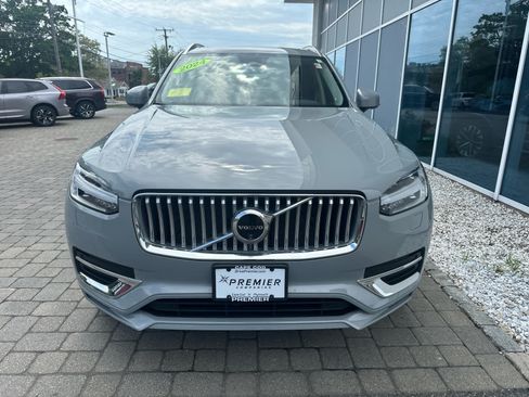 Used 2024 Volvo XC90 B6 Plus AWD/4WD image 3