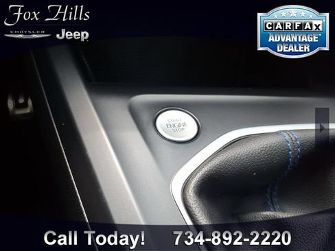 Used 2022 Volkswagen Golf R AWD/4WD image 25