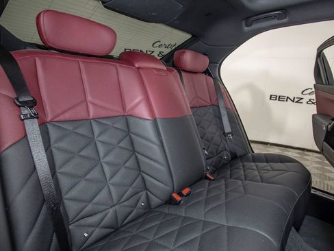 Used 2023 BMW 740i RWD image 15