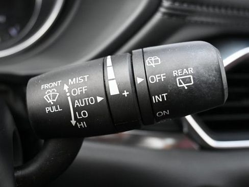 Used 2023 MAZDA CX-5 Carbon Edition image 35