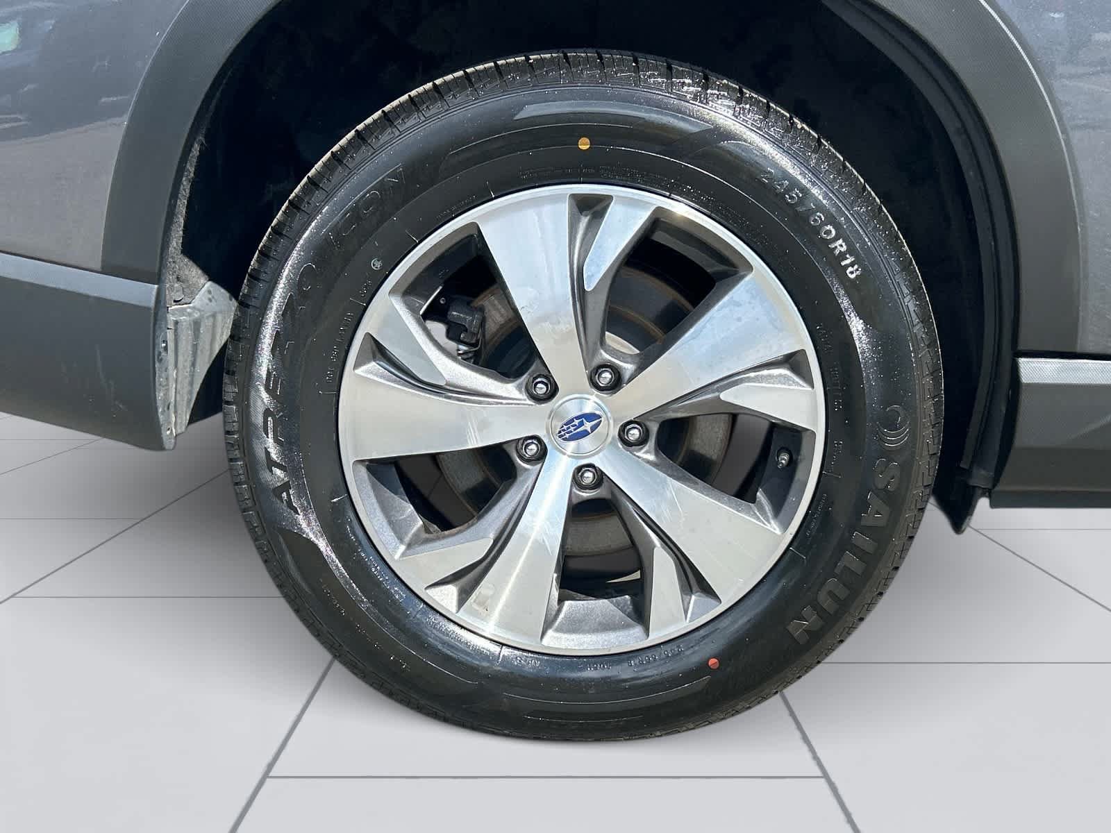Used 2025 Subaru Ascent Premium AWD/4WD image 11