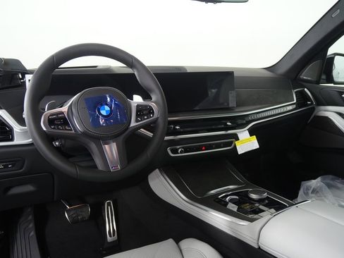 Used 2026 BMW X5 sDrive40i w/ M Sport Package RWD image 18