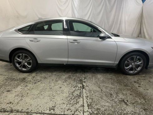 Used 2024 Honda Accord EX-L image 5