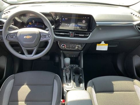New 2026 Chevrolet TrailBlazer LT w/ Driver Confidence Package image 11