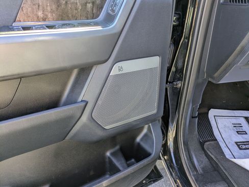 Used 2024 Ford F250 Lariat image 13