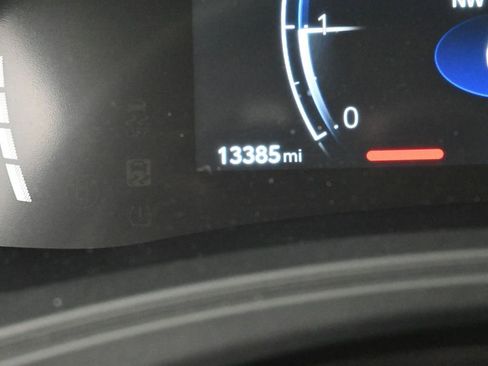 Used 2025 Toyota Grand Highlander FWD image 27