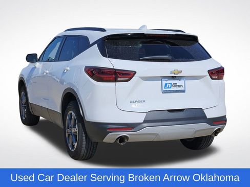 Used 2023 Chevrolet Blazer LT image 6