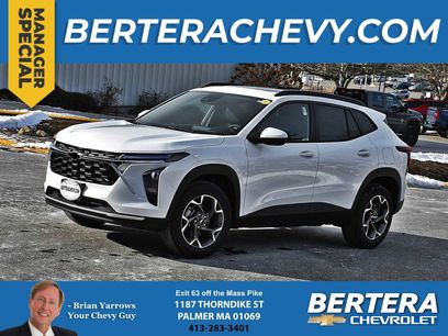 New 2026 Chevrolet Trax LT w/ Sunroof Package