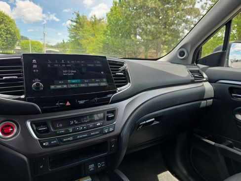 Used 2021 Honda Pilot Special Edition image 20