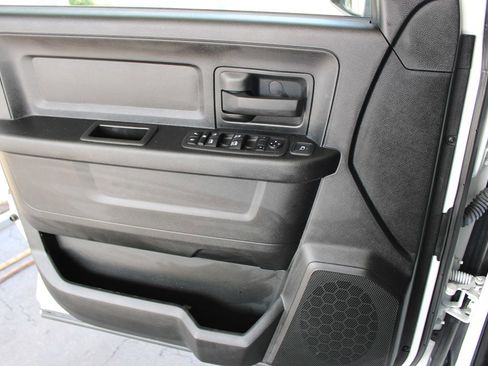 Used 2023 RAM 3500 Tradesman w/ Chrome Appearance Group image 22