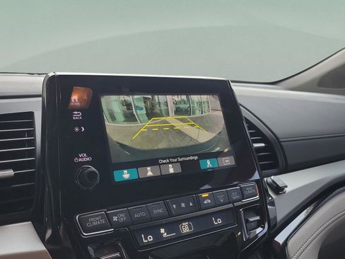 Used 2022 Honda Odyssey Touring image 22