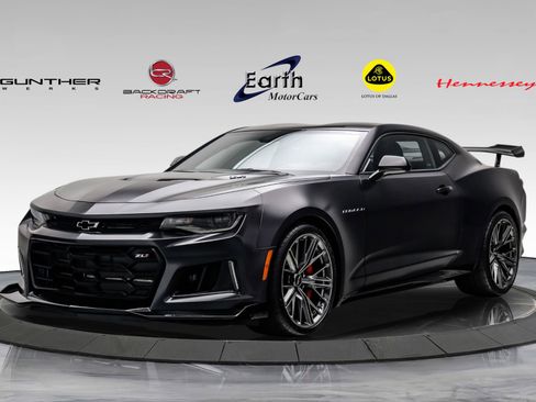 Used 2024 Chevrolet Camaro ZL1 RWD image 1