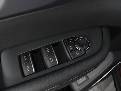 New 2026 Buick Enclave Sport Touring w/ Power Package image 17