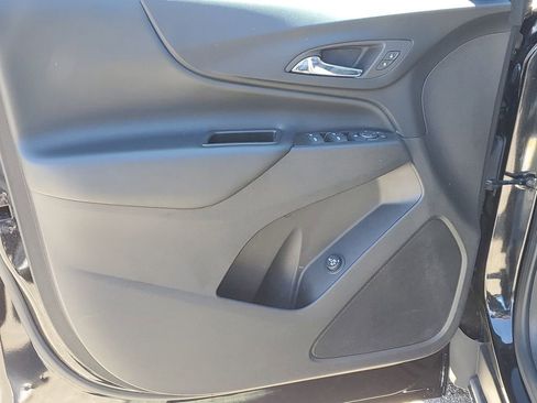 Used 2024 Chevrolet Equinox LT image 21