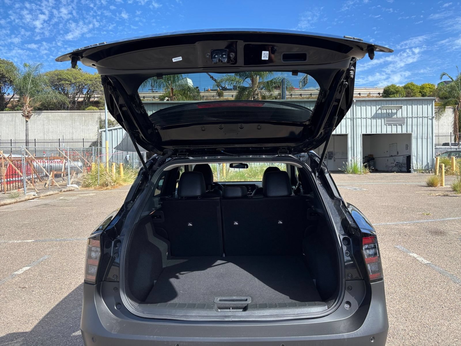 Used 2026 Nissan Kicks SR FWD image 29