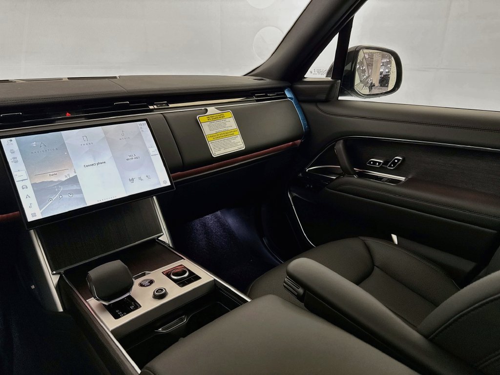 New 2027 Land Rover Range Rover SE AWD/4WD image 24