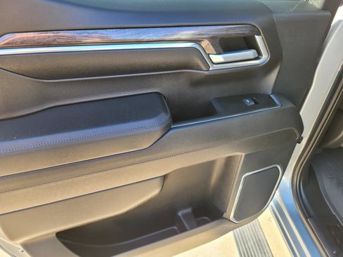 Used 2023 Chevrolet Silverado 1500 LTZ AWD/4WD image 13