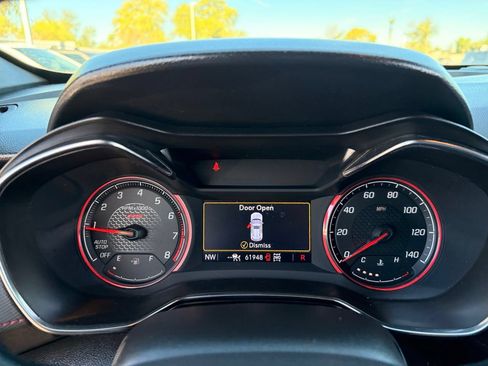 Used 2021 Chevrolet TrailBlazer RS w/ Sun and Liftgate Package AWD/4WD image 29