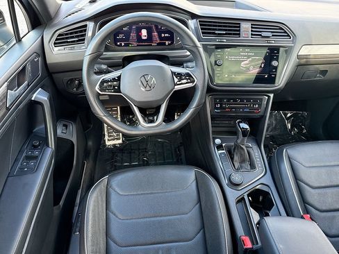 Used 2024 Volkswagen Tiguan SEL R-Line AWD/4WD image 16