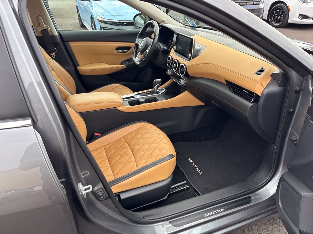 Used 2021 Nissan Sentra SV w/ SV Premium Package FWD image 25