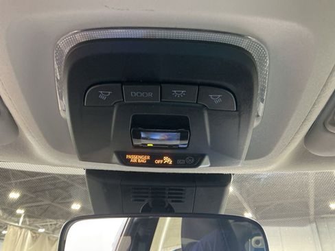 Used 2023 Toyota Corolla LE FWD image 18