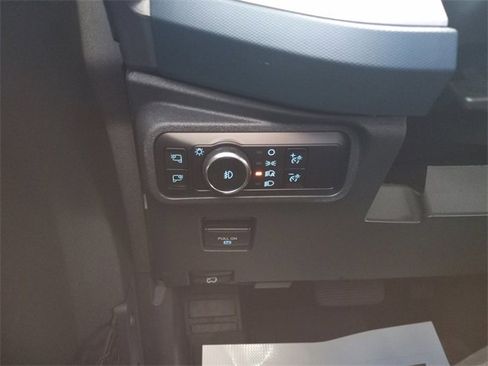 Used 2024 Ford Bronco Outer Banks image 24