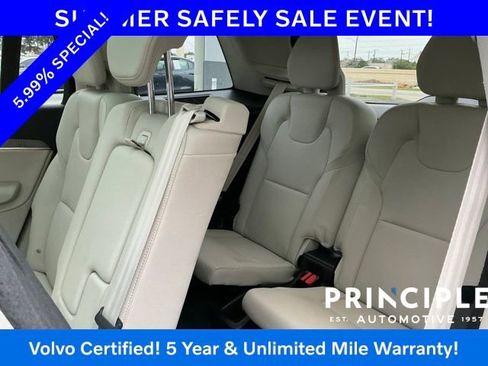 Certified 2023 Volvo XC90 B5 Plus AWD/4WD image 35