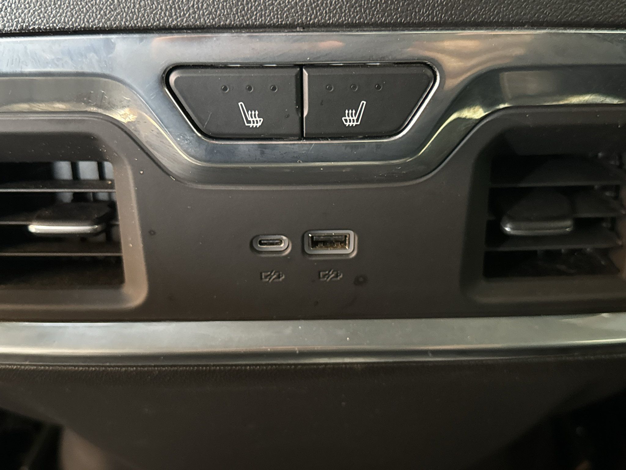 Used 2025 GMC Sierra 1500 SLT w/ SLT Premium Package AWD/4WD image 14