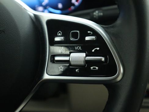 Certified 2023 Mercedes-Benz GLA 250 image 12