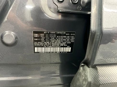 Used 2023 Subaru Ascent Limited AWD/4WD image 31