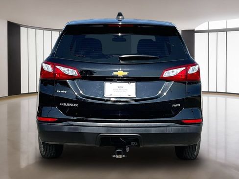 Used 2020 Chevrolet Equinox LS AWD/4WD image 4