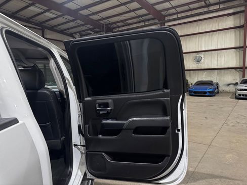 Used 2019 Chevrolet Silverado 3500 LTZ w/ Duramax Plus Package image 20