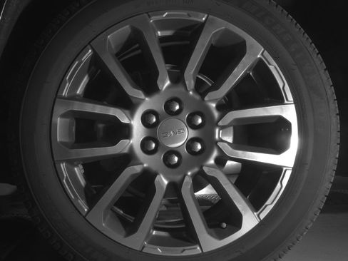 Certified 2021 GMC Acadia Denali w/ Denali Ultimate Package AWD/4WD image 11
