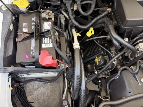 Used 2013 Ford F250 XL RWD image 7