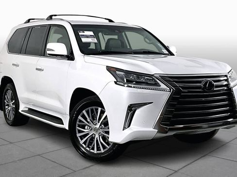 Used 2020 Lexus LX 570 4WD w/ Luxury Package image 2