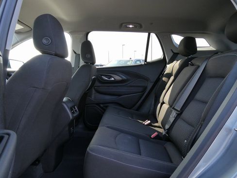 Certified 2024 GMC Terrain SLE w/ Driver Convenience Package image 18