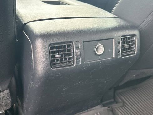 Used 2019 Toyota Tundra SR5 w/ SR5 Upgrade Package image 24